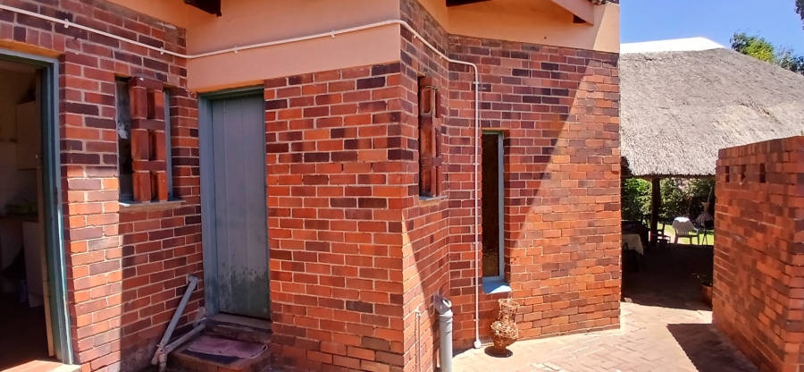 4 Bedroom Property for Sale in Universitas Free State